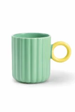 Ribbed Porcelain Mug