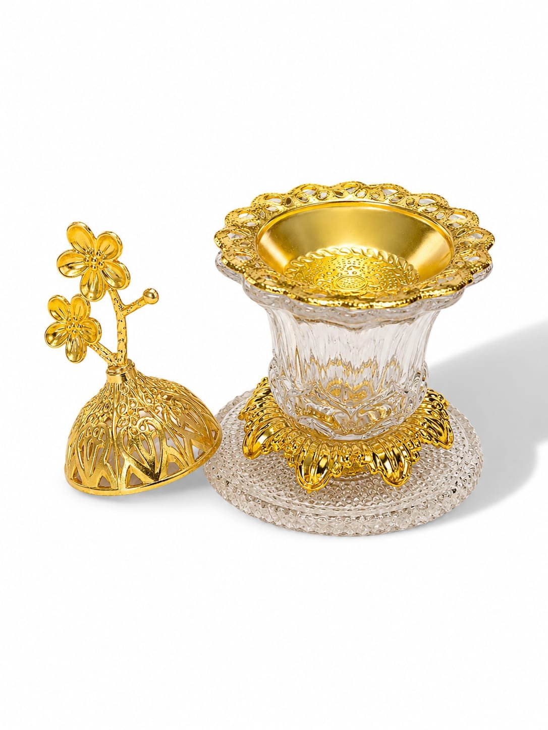 مبخرة زجاج بقاعدة زجاج وغطاء ذهبي مزخرف – 234 جنيه ❤️ Glass Incense Burner with Glass Base & Ornate Golden Lid – 234 LE(1) Glass Incense Burner with Glass Base & Ornate Golden Lid – Luxury Bakhoor Burner - Image 1