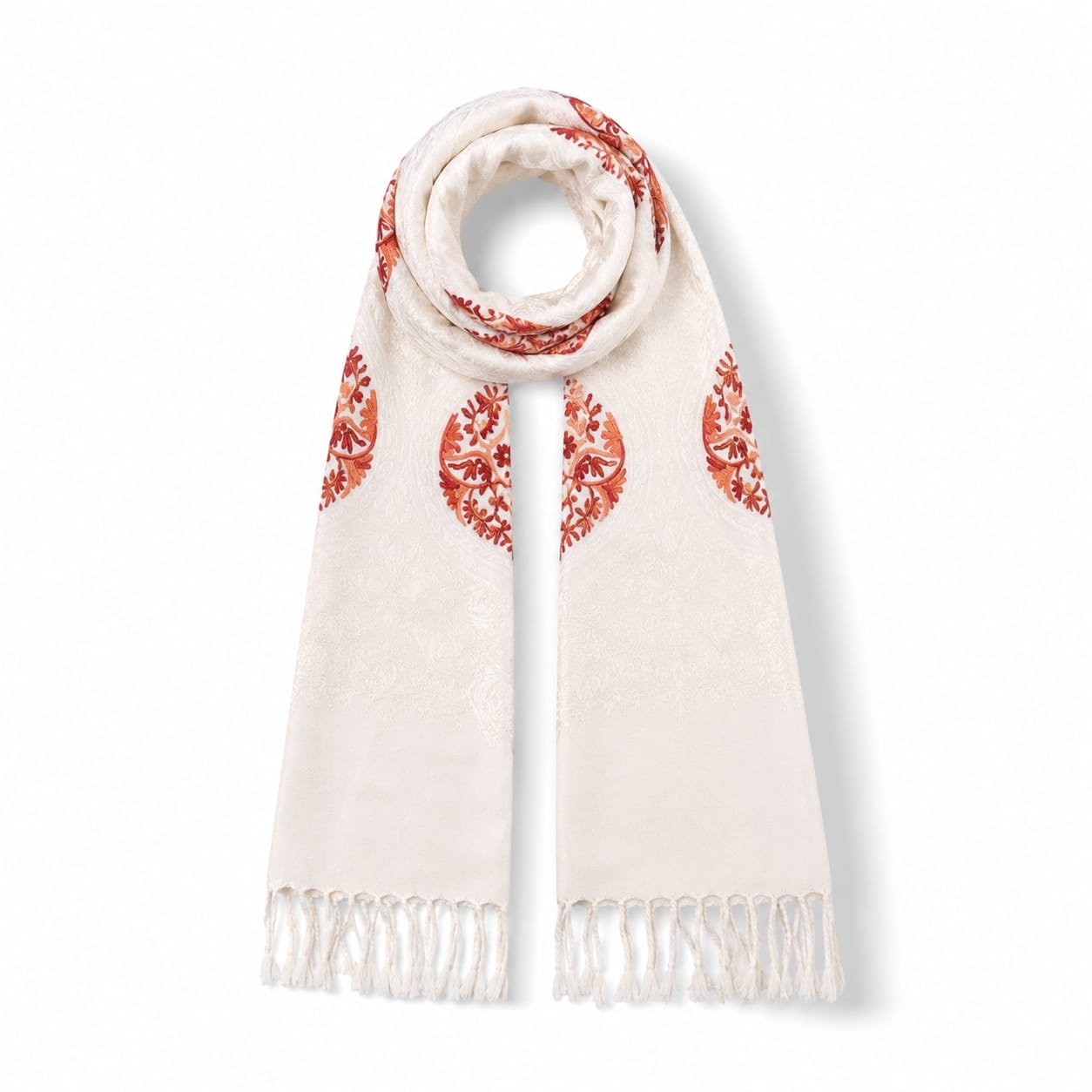 وشاح أبيض بنقشة تراثية ناعمة المقاس_ 190 × 74 سم السعر_ 750 بدل 900 جنيه White Scarf with Soft Traditional Pattern Size_ 190 × 74 cm Price_ 750 instead of 900 LE وشاح أبيض بنقشة تراثية ناعمة - Image 1
